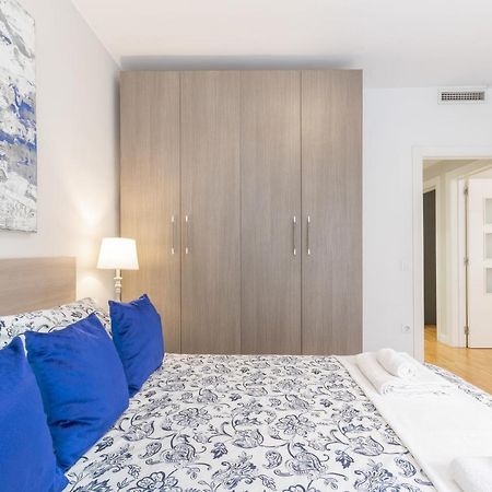 Elegance Barcelona Rentals ภายนอก รูปภาพ