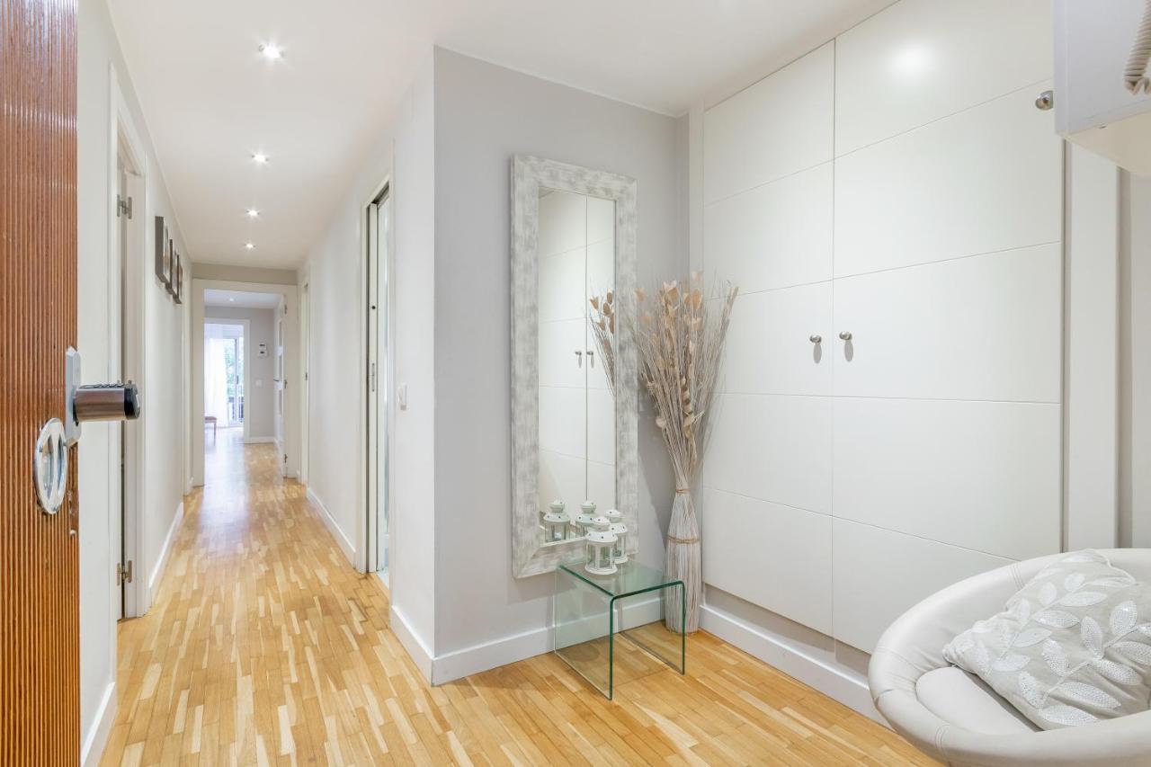 Elegance Barcelona Rentals ภายนอก รูปภาพ